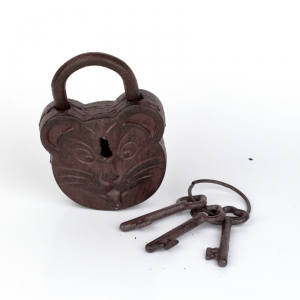 Liatinový zámok hnedá myš